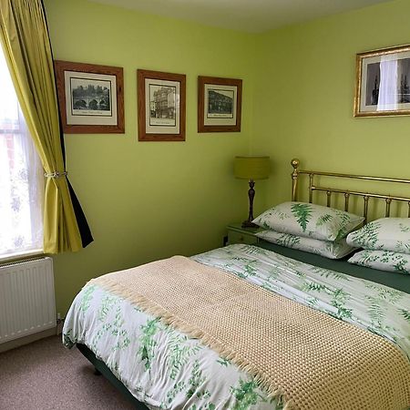 Апартаменты Flat G, 8 Castle Street Лудлоу Экстерьер фото