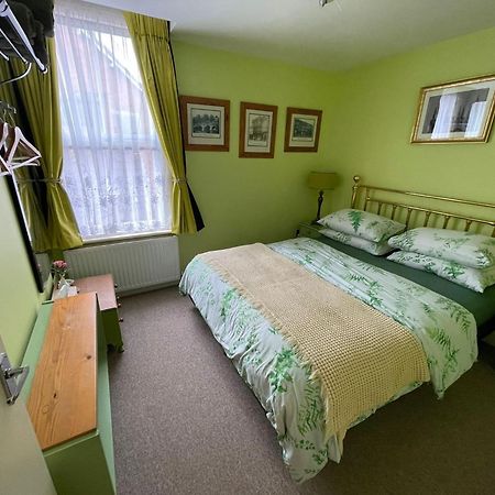 Апартаменты Flat G, 8 Castle Street Лудлоу Экстерьер фото