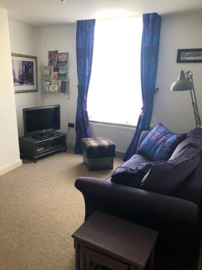Апартаменты Flat G, 8 Castle Street Лудлоу Экстерьер фото